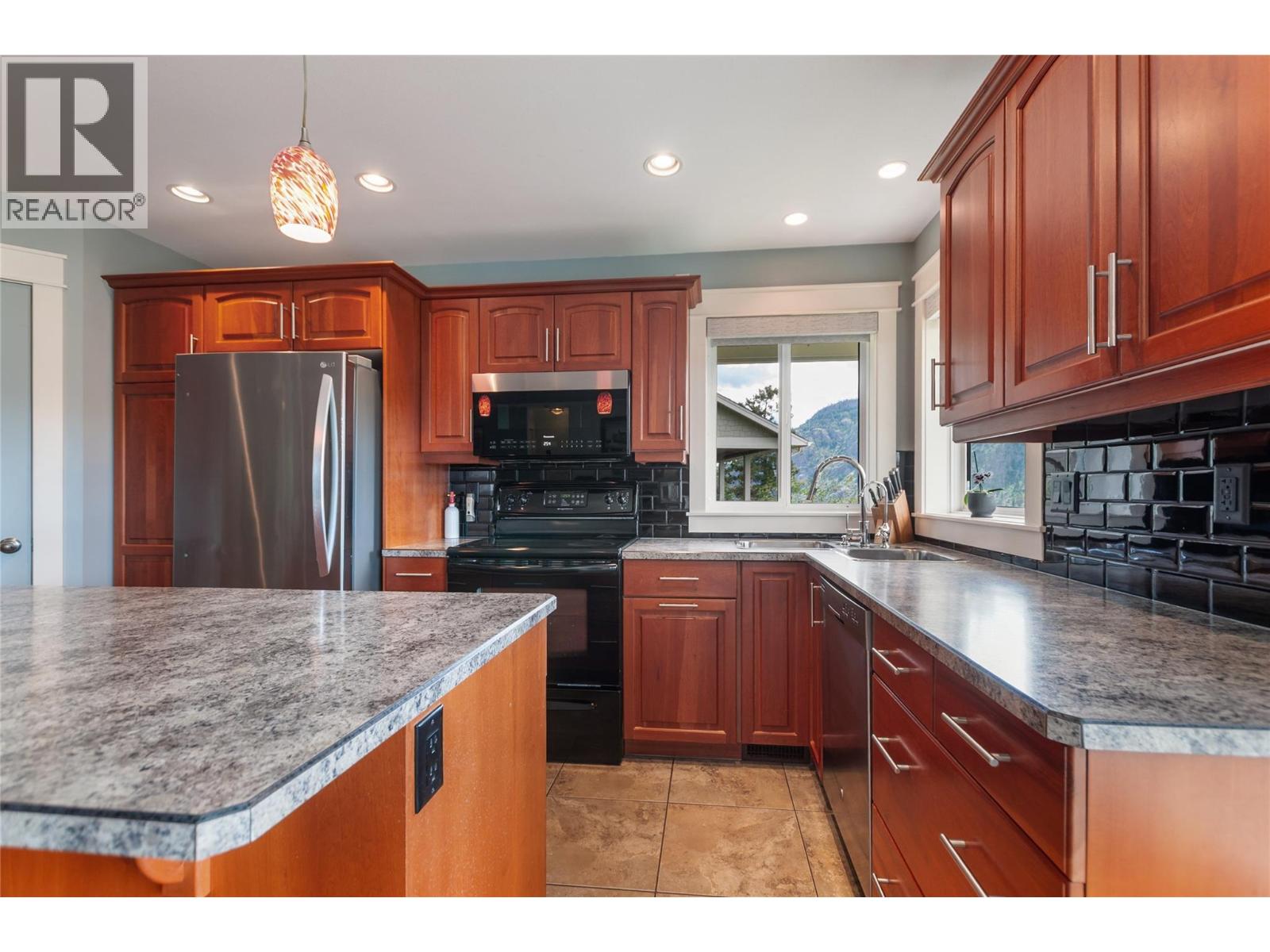 4400 Mclean Creek Road Unit# 137, Okanagan Falls, British Columbia  V0H 1R6 - Photo 5 - 10378352