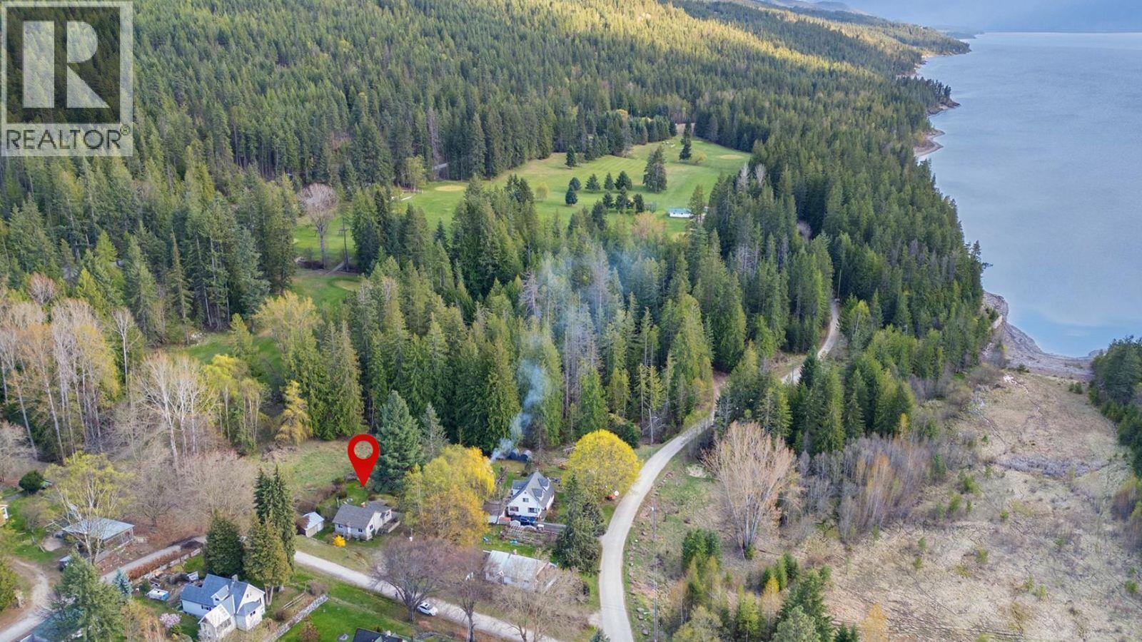 321 Golf View Street, Riondel, British Columbia  V0B 2B0 - Photo 2 - 10378343