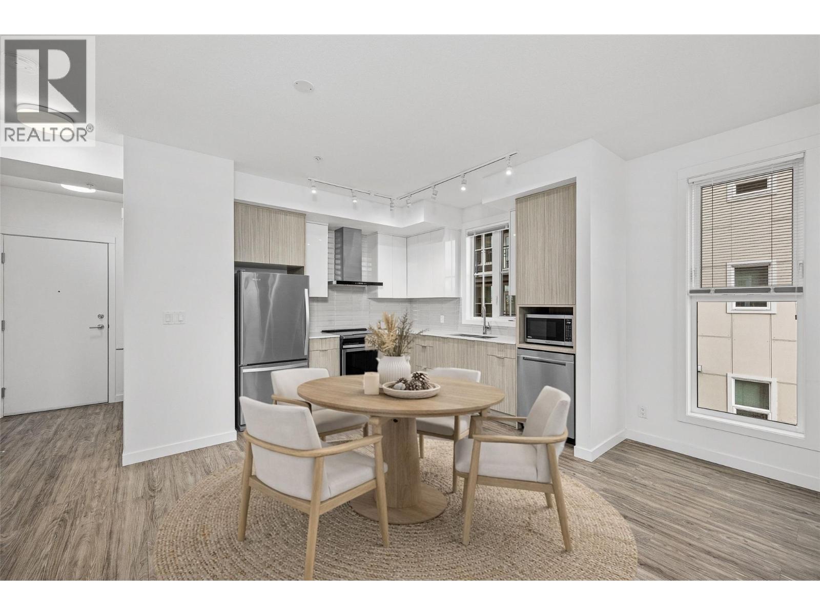 1800 Richter Street Unit# 215, Kelowna, British Columbia  V1Y 2M6 - Photo 1 - 10378293