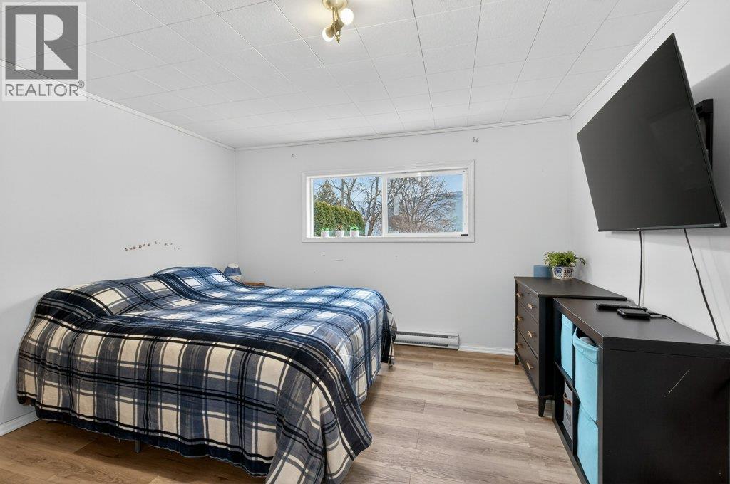 520 6 Street Se, Salmon Arm, British Columbia  V1E 4P5 - Photo 24 - 10377410