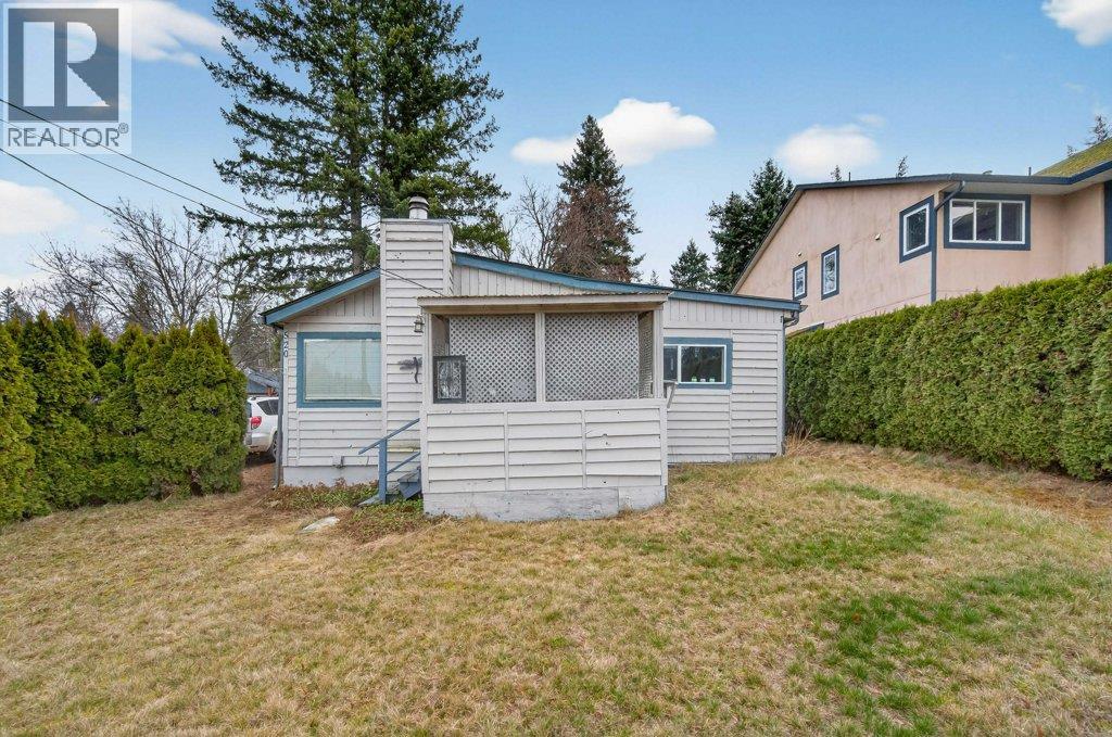520 6 Street Se, Salmon Arm, British Columbia  V1E 4P5 - Photo 33 - 10377410