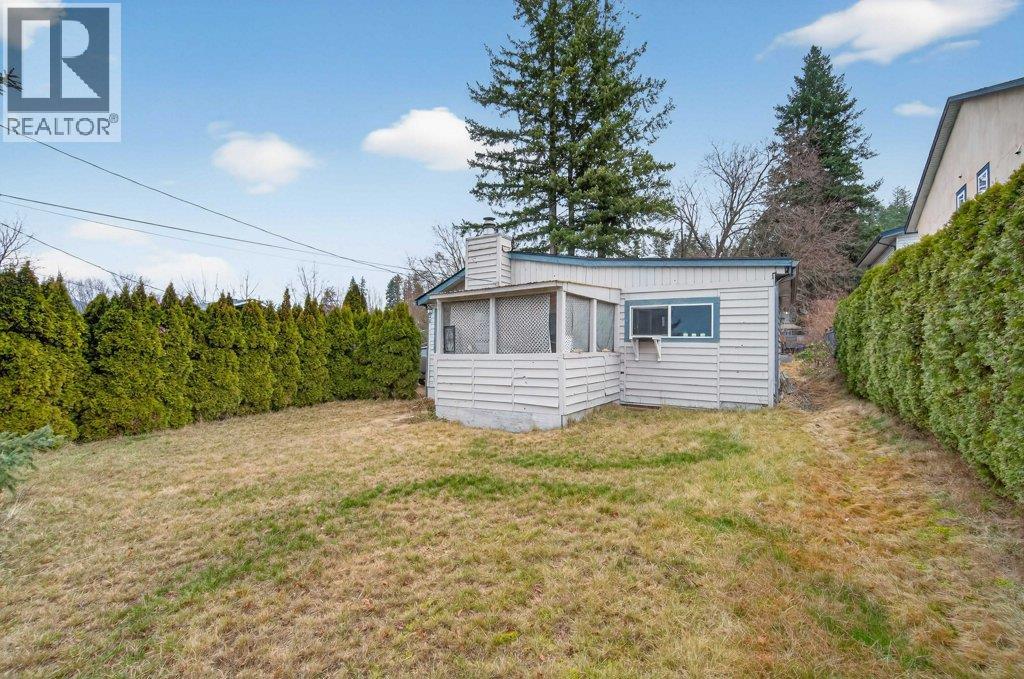 520 6 Street Se, Salmon Arm, British Columbia  V1E 4P5 - Photo 34 - 10377410
