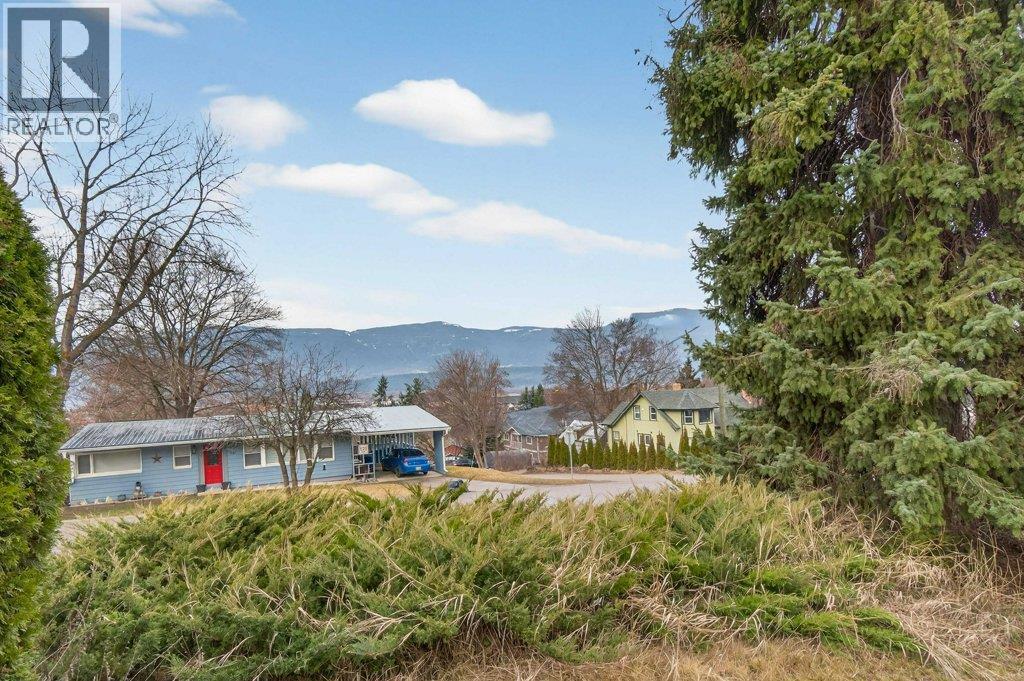 520 6 Street Se, Salmon Arm, British Columbia  V1E 4P5 - Photo 36 - 10377410