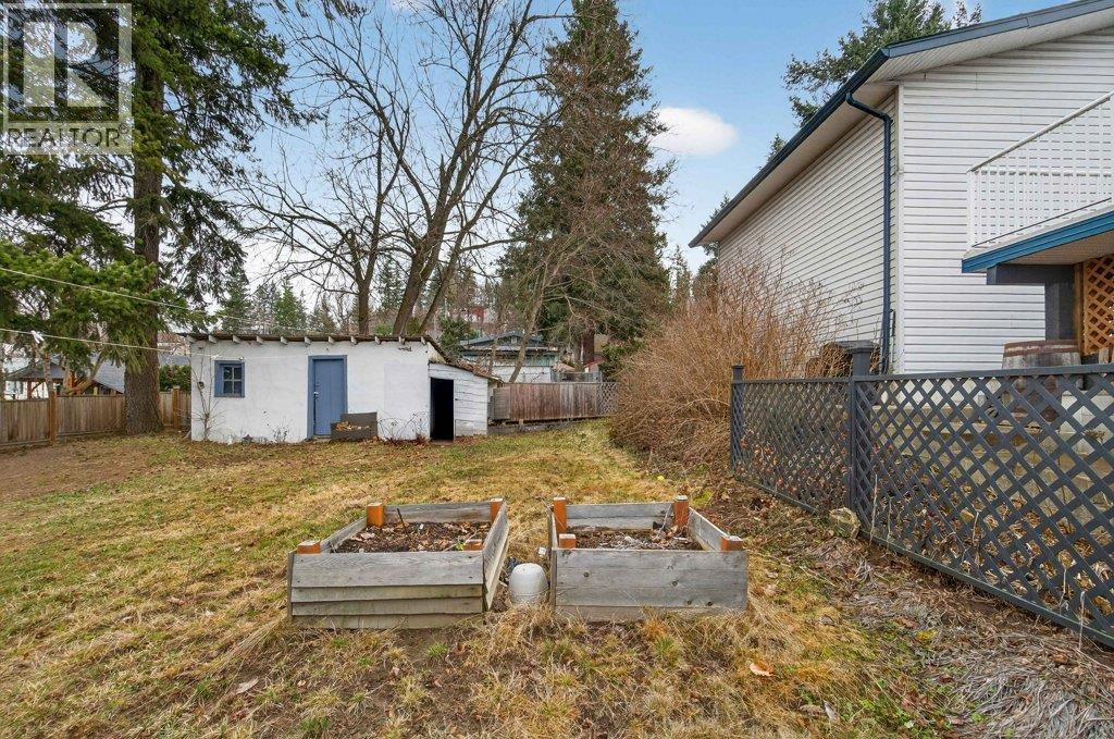 520 6 Street Se, Salmon Arm, British Columbia  V1E 4P5 - Photo 38 - 10377410