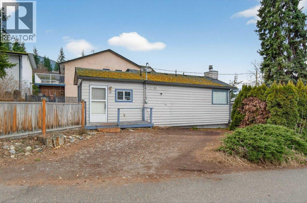 520 6 Street Se, Salmon Arm, British Columbia  V1E 4P5 - Photo 50 - 10377410