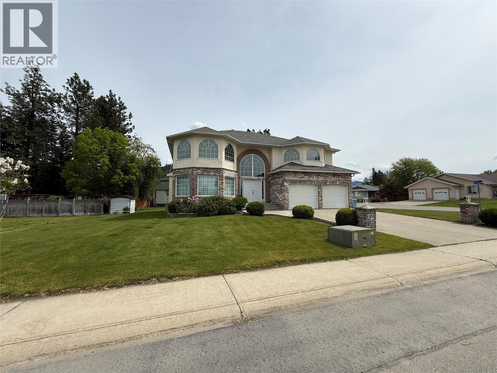 7760 Columbia Drive, Grand Forks, British Columbia  V0H 1H2 - Photo 2 - 10378373