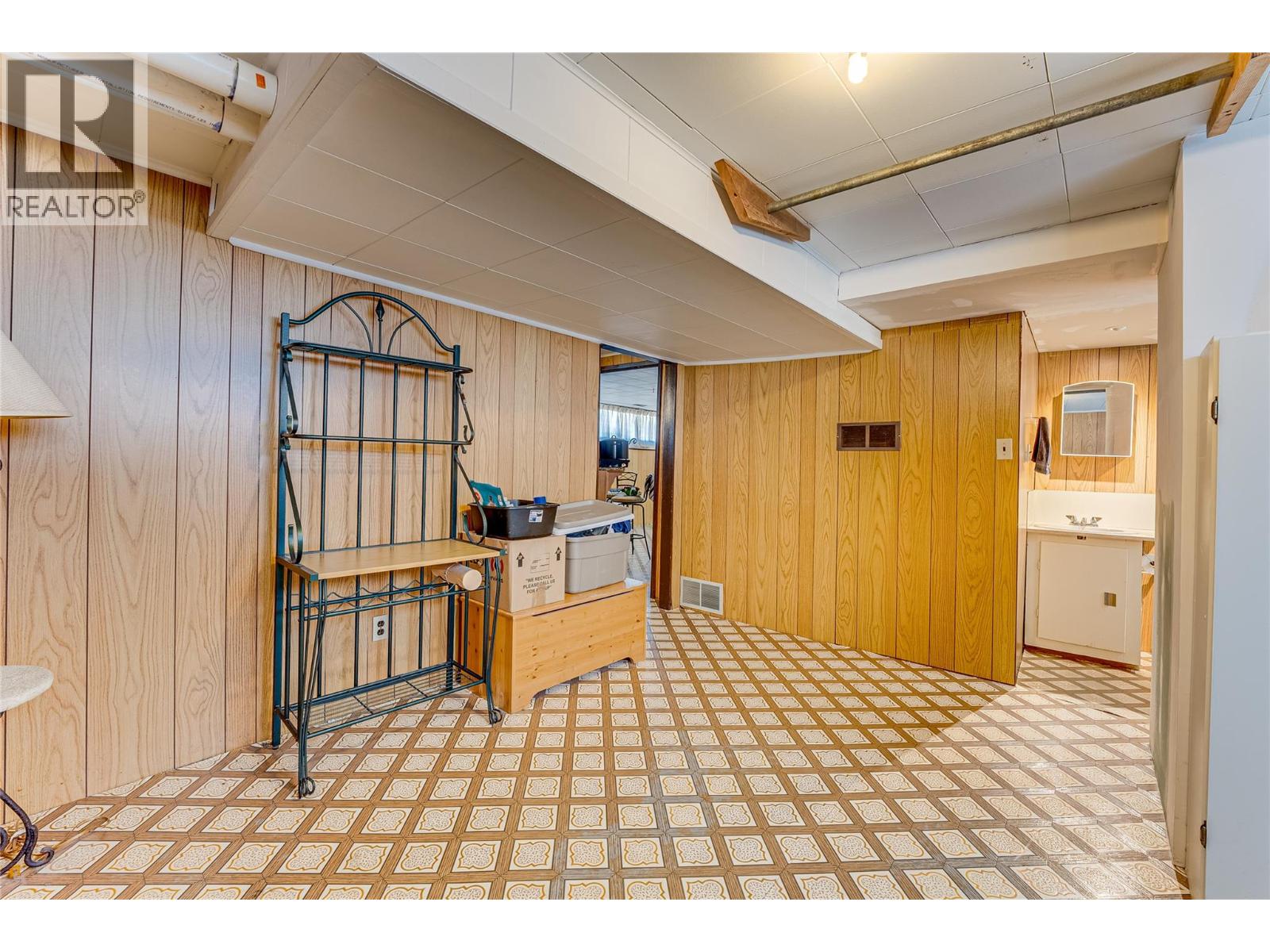 3508 24a Avenue, Vernon, British Columbia  V1T 1M3 - Photo 22 - 10378355