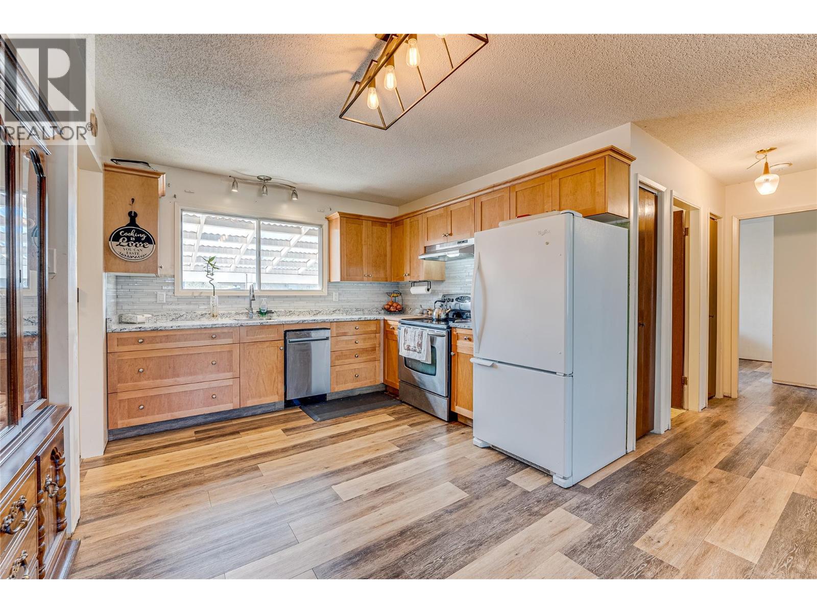 3508 24a Avenue, Vernon, British Columbia  V1T 1M3 - Photo 8 - 10378355