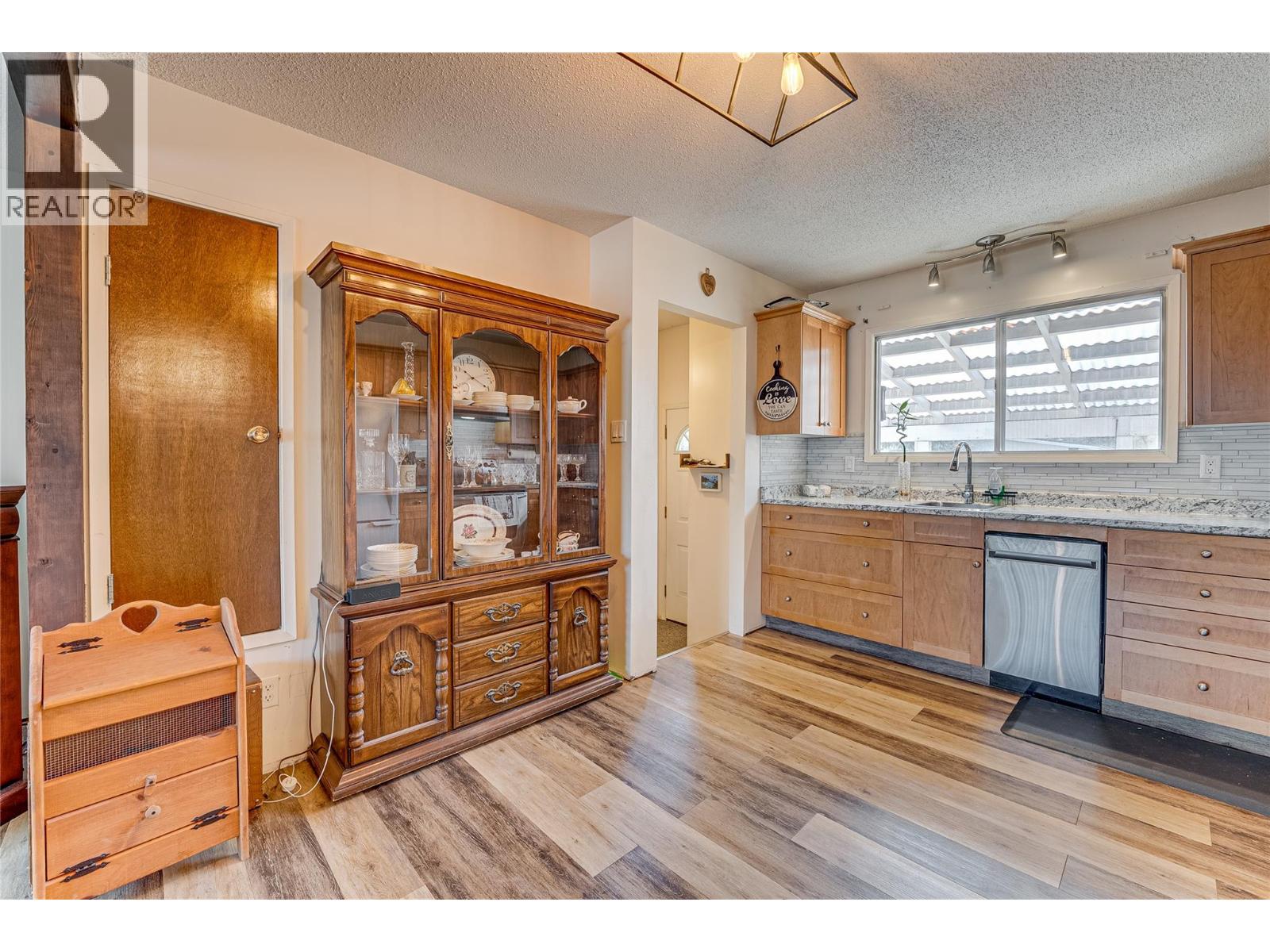 3508 24a Avenue, Vernon, British Columbia  V1T 1M3 - Photo 9 - 10378355