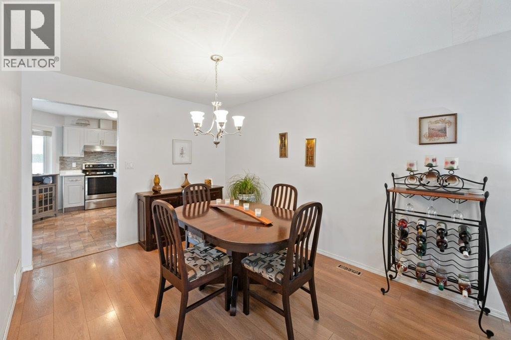 115 Redwing Place Unit# 12, Oliver, British Columbia  V0H 1T4 - Photo 11 - 10378177