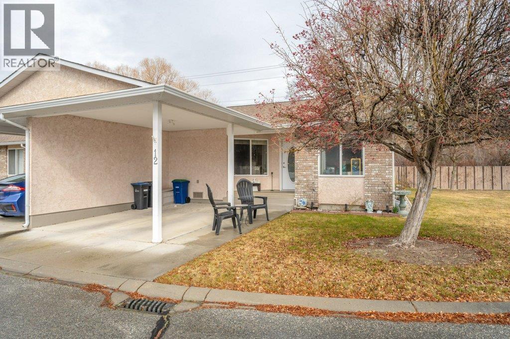 115 Redwing Place Unit# 12, Oliver, British Columbia  V0H 1T4 - Photo 2 - 10378177