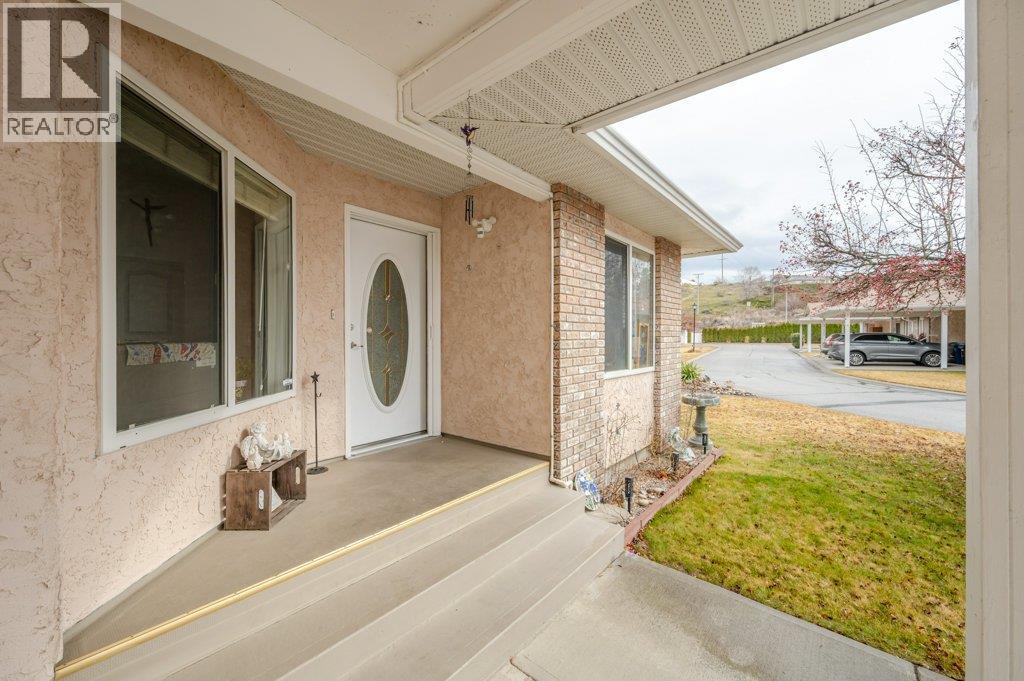 115 Redwing Place Unit# 12, Oliver, British Columbia  V0H 1T4 - Photo 3 - 10378177