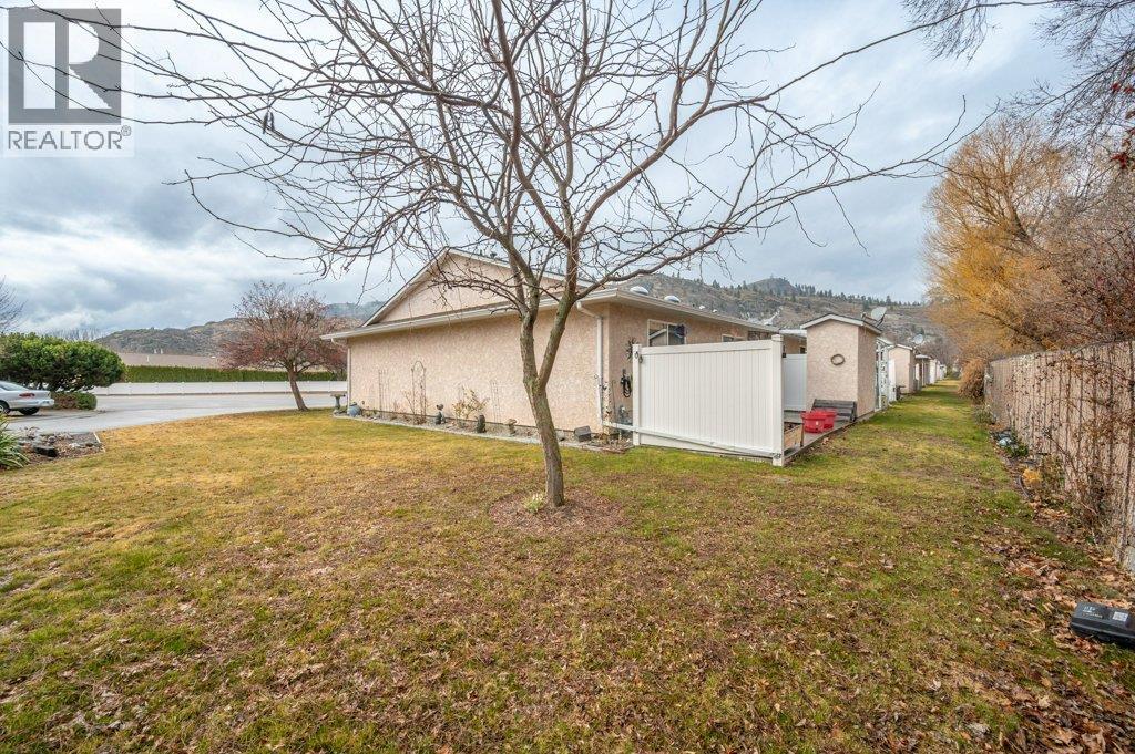 115 Redwing Place Unit# 12, Oliver, British Columbia  V0H 1T4 - Photo 38 - 10378177