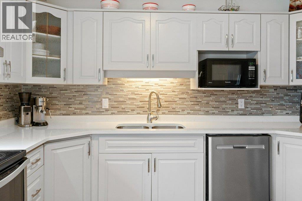 115 Redwing Place Unit# 12, Oliver, British Columbia  V0H 1T4 - Photo 8 - 10378177