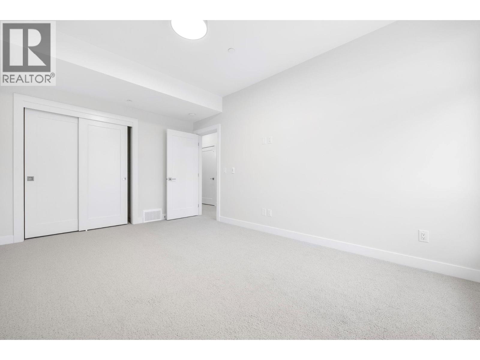 6008 Princess Street, Peachland, British Columbia  V0H 1X7 - Photo 35 - 10377785