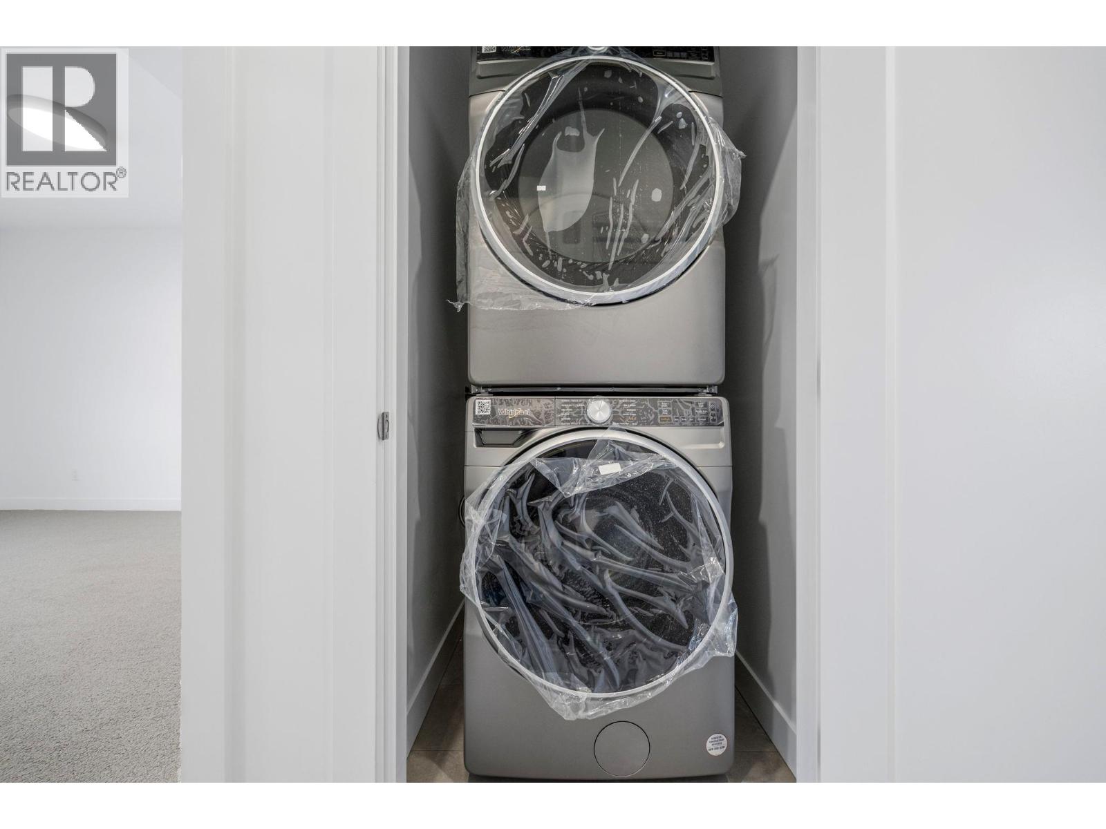 6008 Princess Street, Peachland, British Columbia  V0H 1X7 - Photo 36 - 10377785