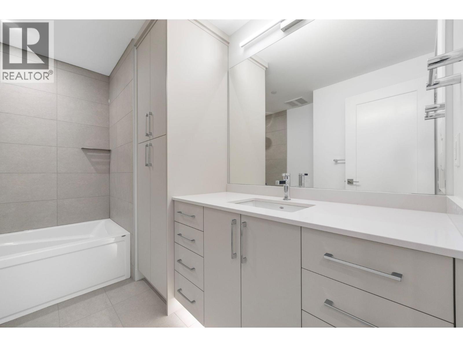 6008 Princess Street, Peachland, British Columbia  V0H 1X7 - Photo 37 - 10377785