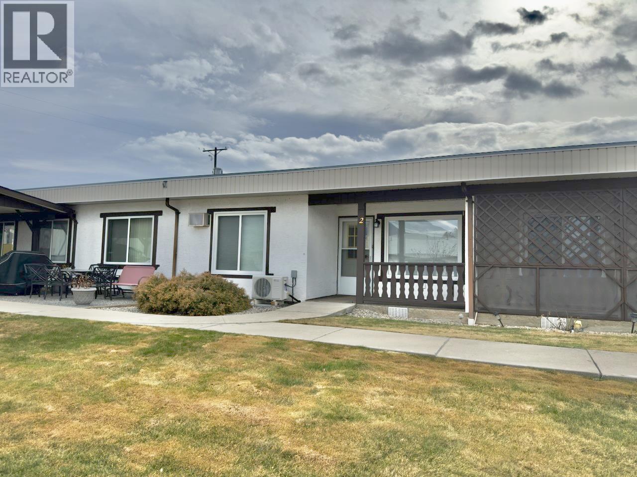 5852 Airport Street Unit# 2, Oliver, British Columbia  V0H 1T0 - Photo 1 - 10377778