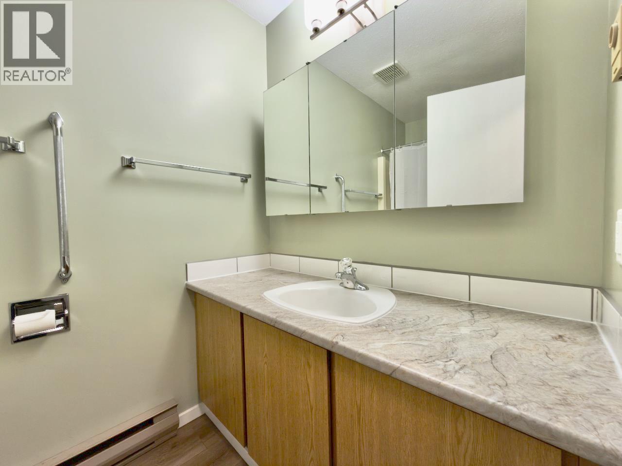 5852 Airport Street Unit# 2, Oliver, British Columbia  V0H 1T0 - Photo 9 - 10377778