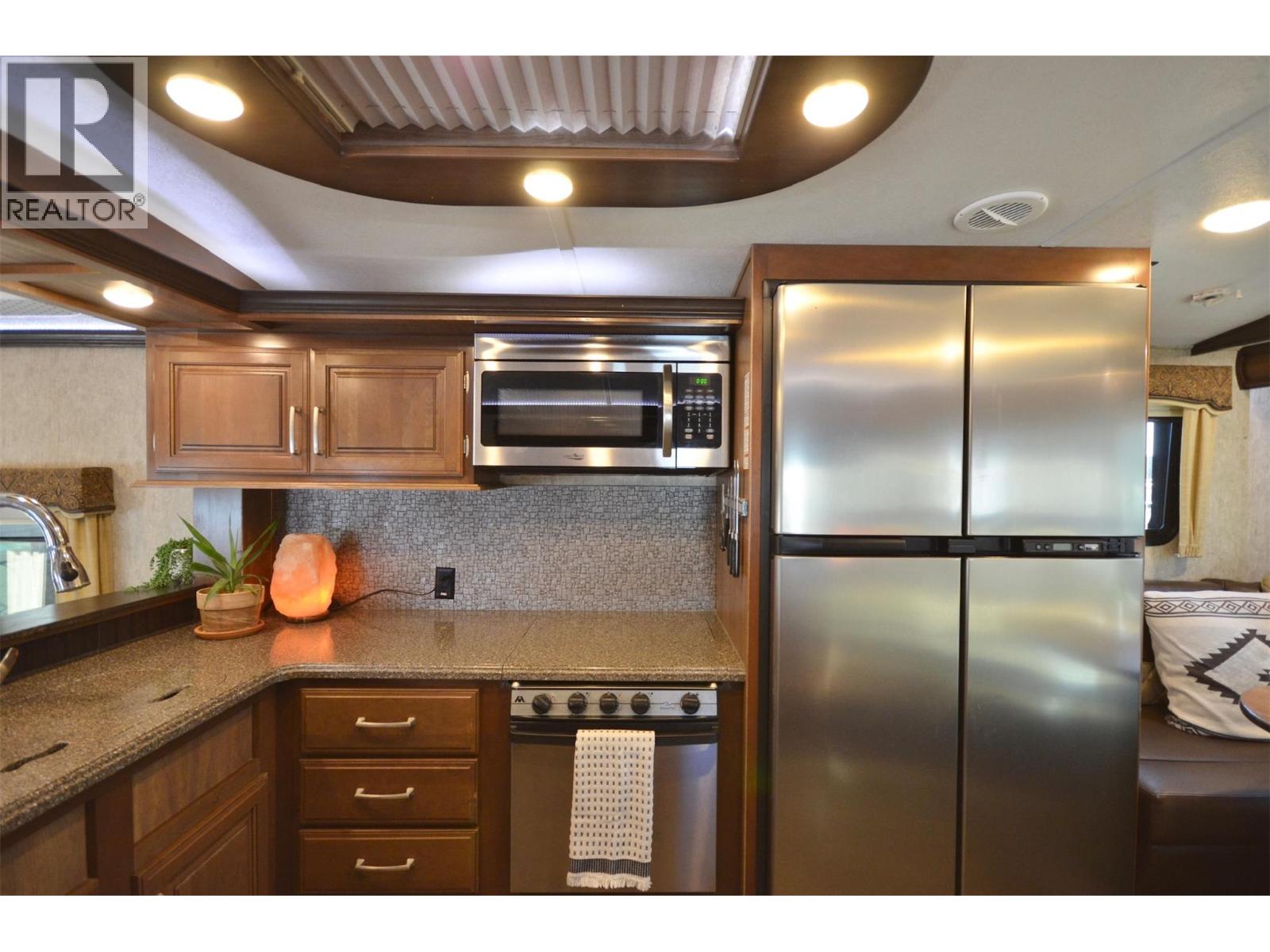 415 Commonwealth Road Unit# 573 Lot# 21-1-25, Kelowna, British Columbia  V4V 1P4 - Photo 12 - 10378001