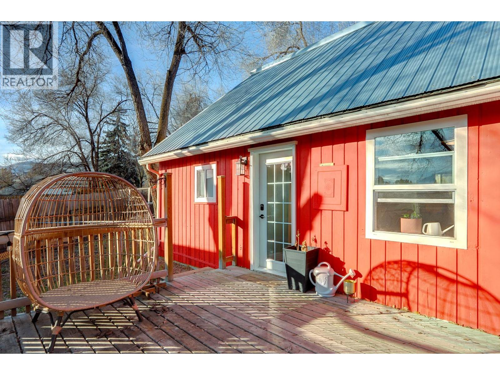 5109 27 Avenue, Vernon, British Columbia  V1T 6L2 - Photo 3 - 10378398