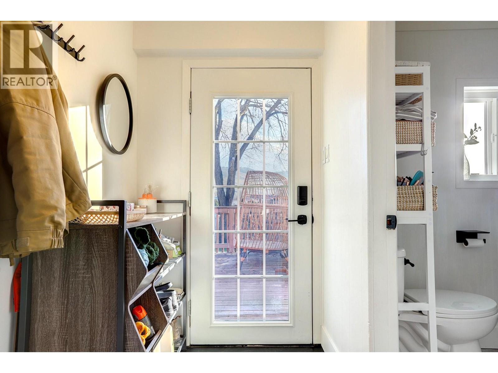 5109 27 Avenue, Vernon, British Columbia  V1T 6L2 - Photo 4 - 10378398