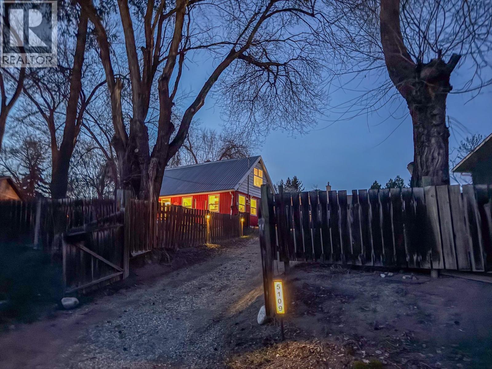 5109 27 Avenue, Vernon, British Columbia  V1T 6L2 - Photo 63 - 10378398