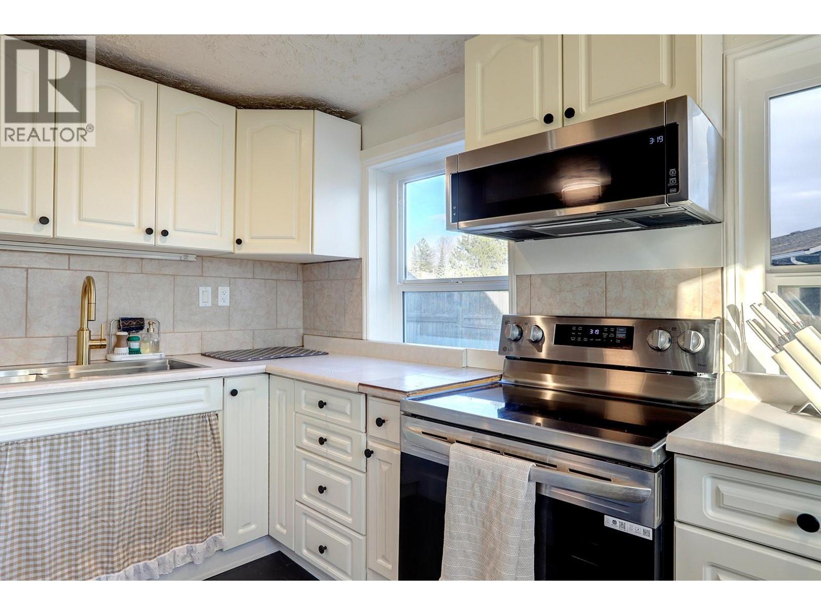 5109 27 Avenue, Vernon, British Columbia  V1T 6L2 - Photo 7 - 10378398