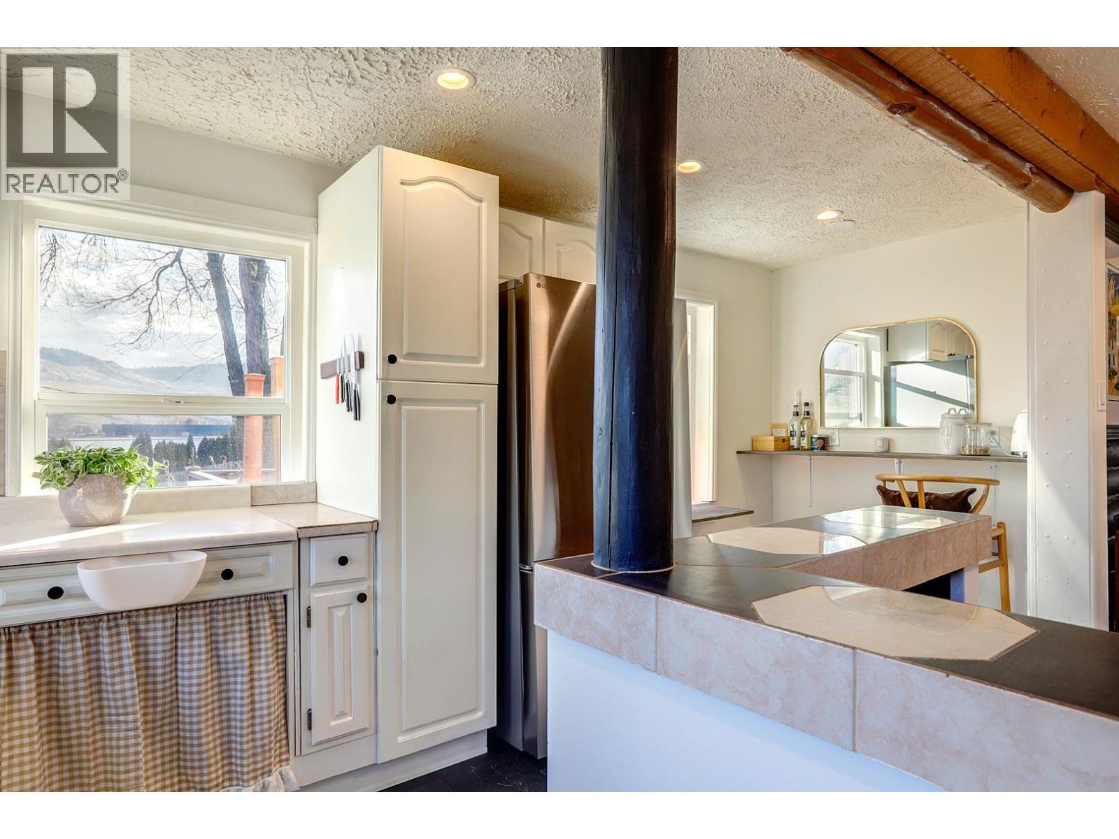 5109 27 Avenue, Vernon, British Columbia  V1T 6L2 - Photo 9 - 10378398