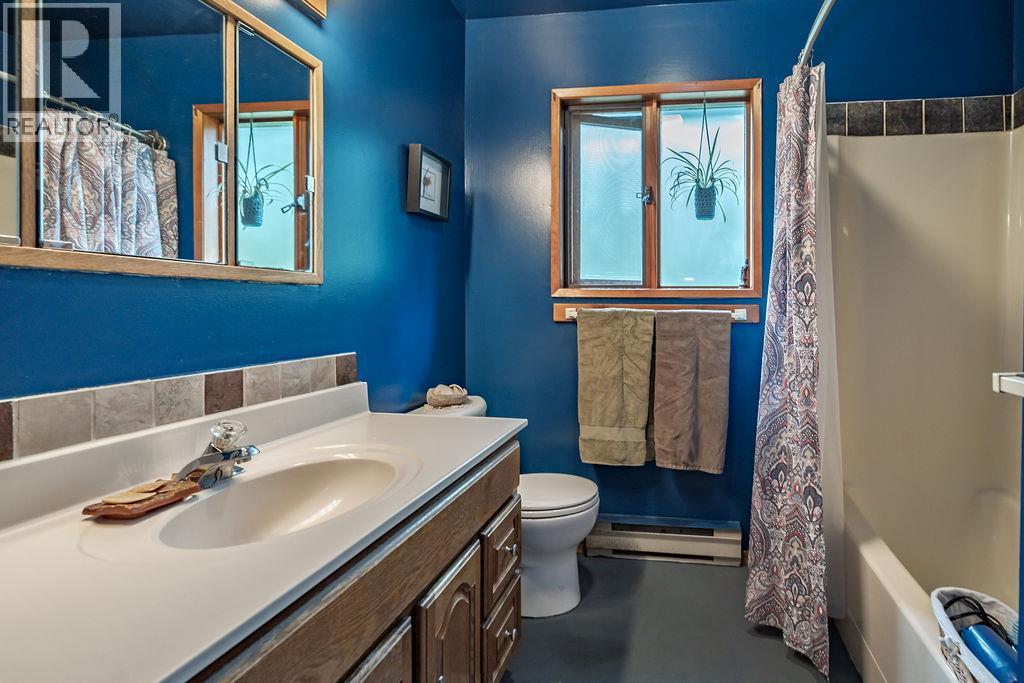 6051 Pine Ridge Road, Kaslo, British Columbia  V0G 1M0 - Photo 36 - 10377762