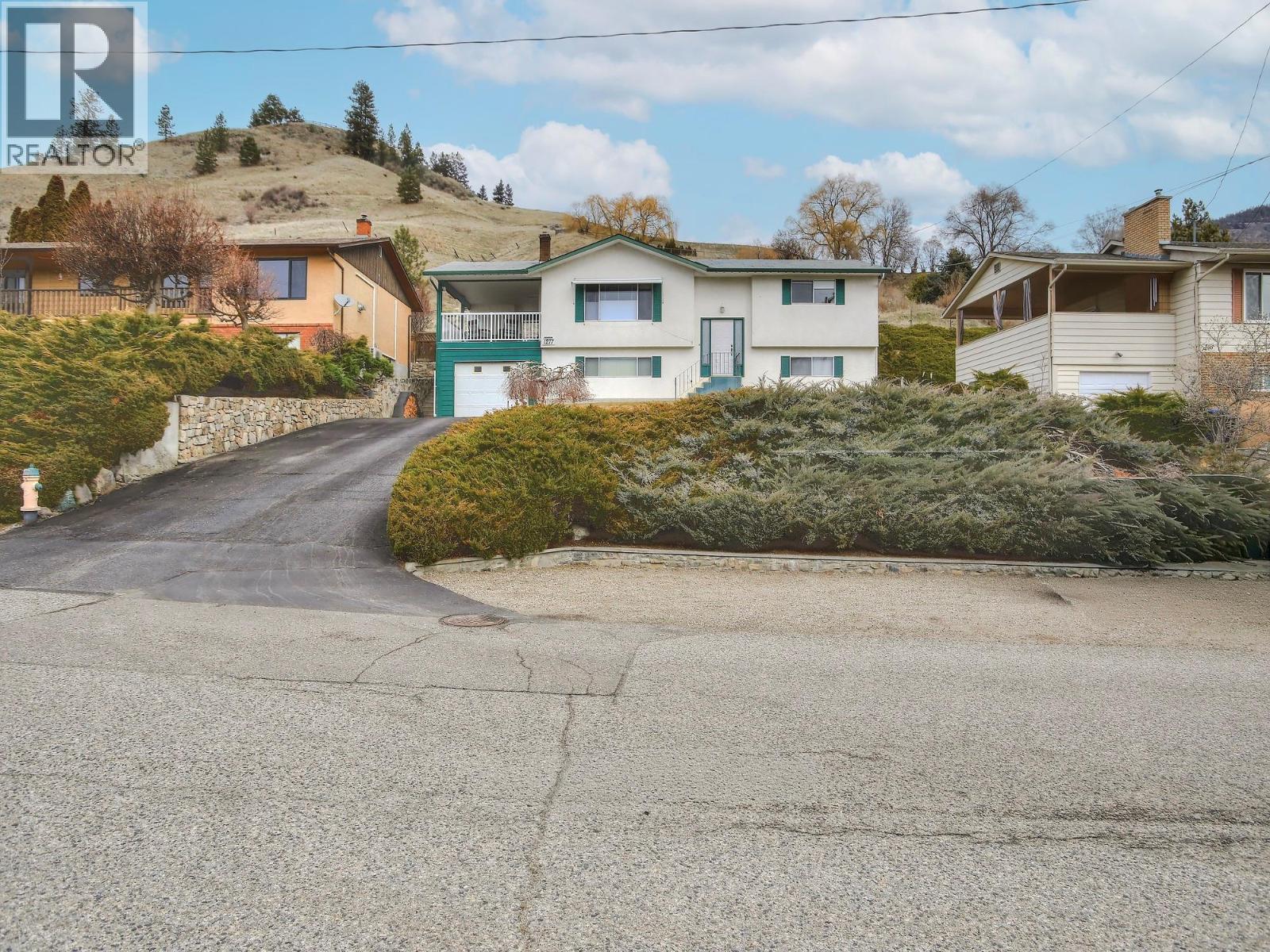 1277 Begley Road, Kelowna, British Columbia  V1P 1K8 - Photo 2 - 10377649