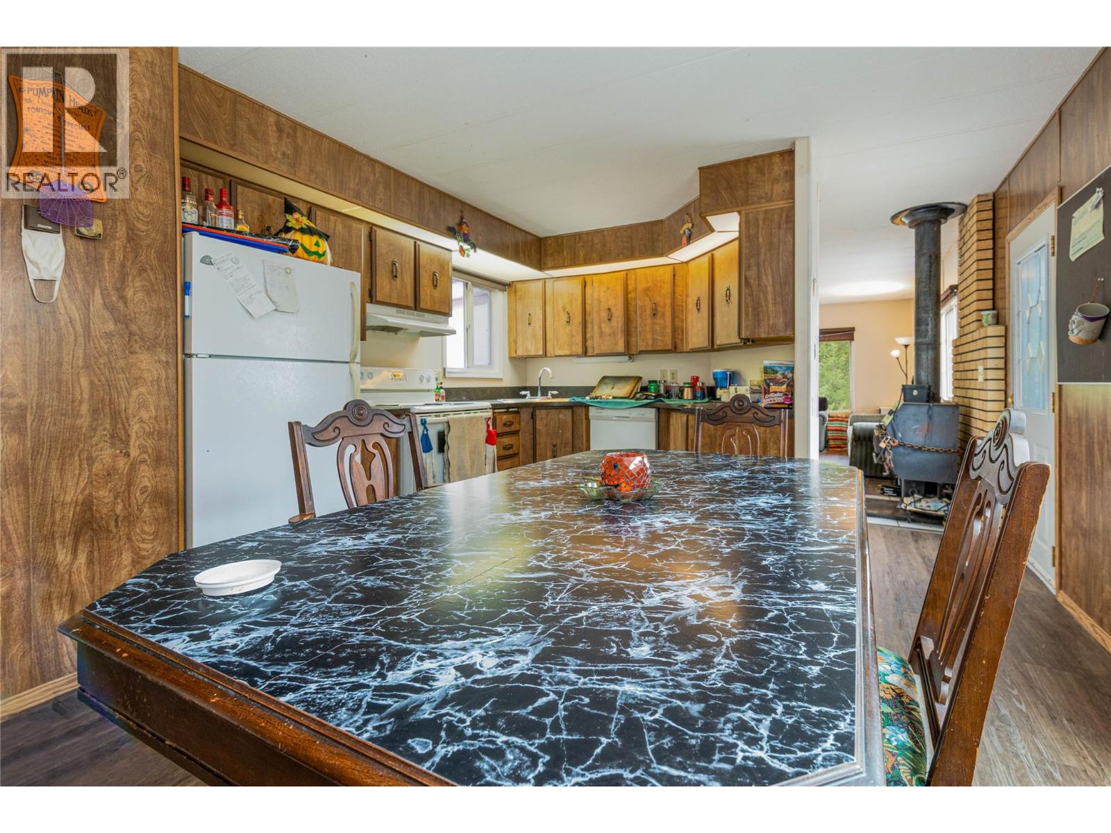 649 Lee Road Unit# 1,2,3, Tappen, British Columbia  V0E 2X0 - Photo 11 - 10378405