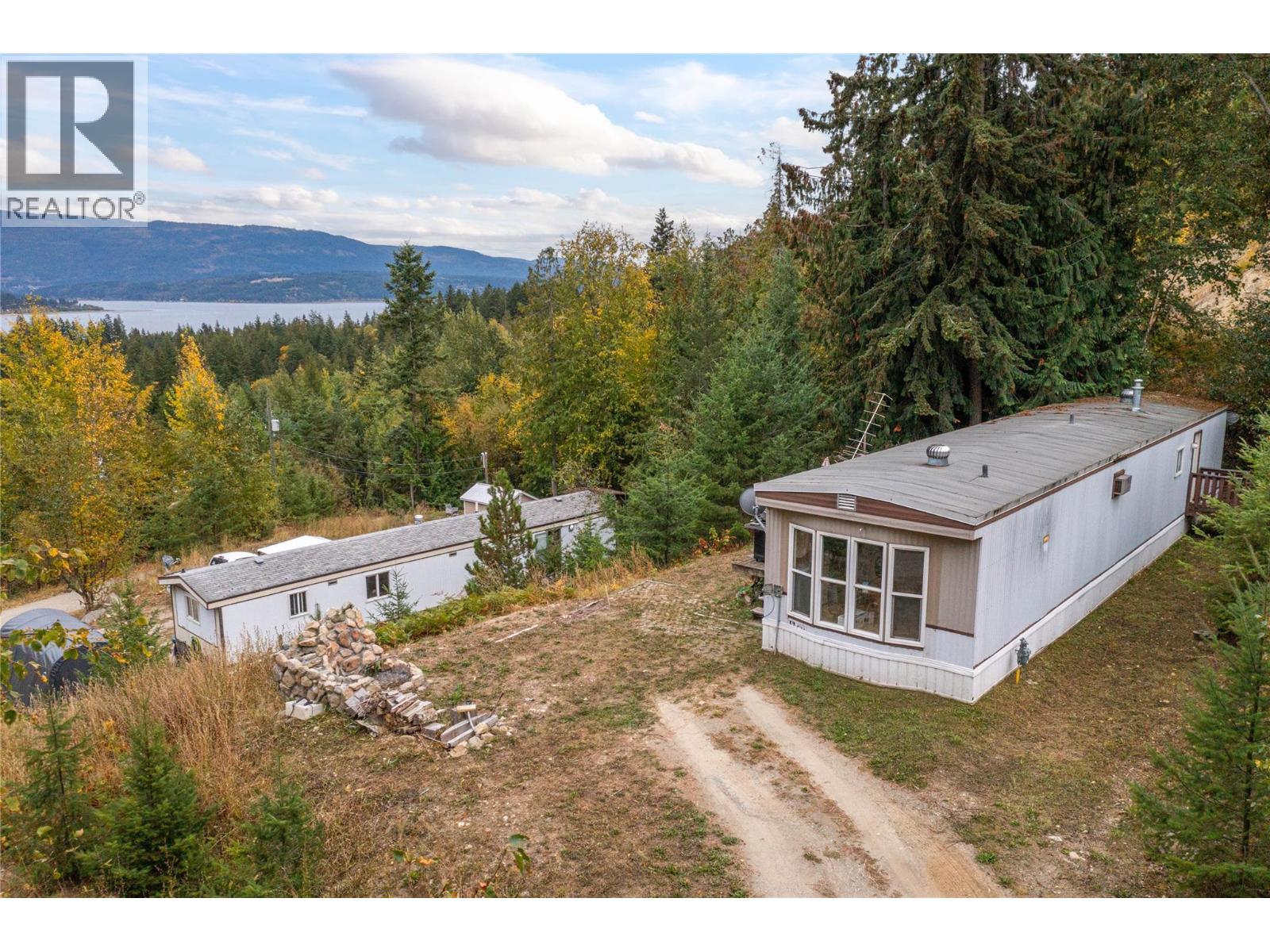 649 Lee Road Unit# 1,2,3, Tappen, British Columbia  V0E 2X0 - Photo 20 - 10378405