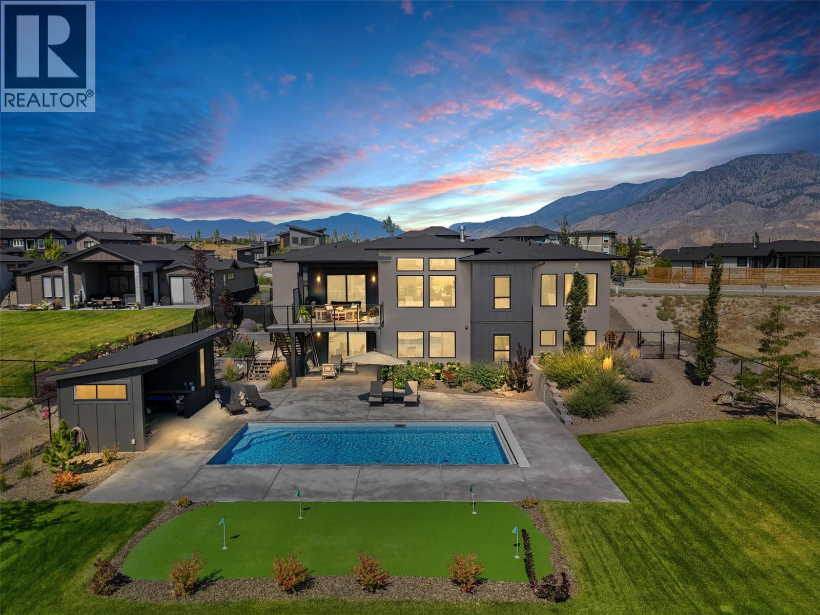 115 Lake Point Court, Kamloops, British Columbia  V1S 0G2 - Photo 2 - 10378404