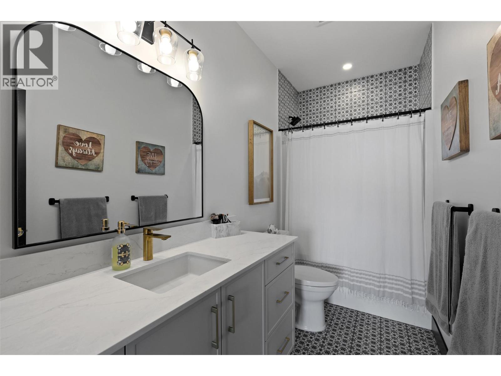 115 Lake Point Court, Kamloops, British Columbia  V1S 0G2 - Photo 38 - 10378404