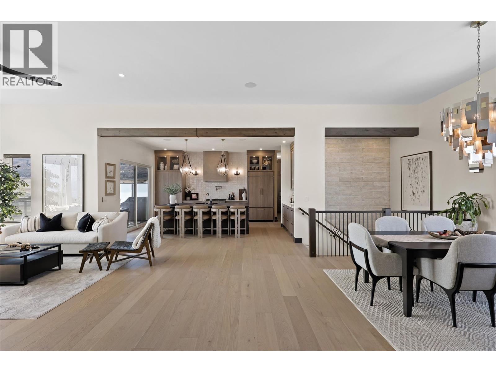 115 Lake Point Court, Kamloops, British Columbia  V1S 0G2 - Photo 6 - 10378404