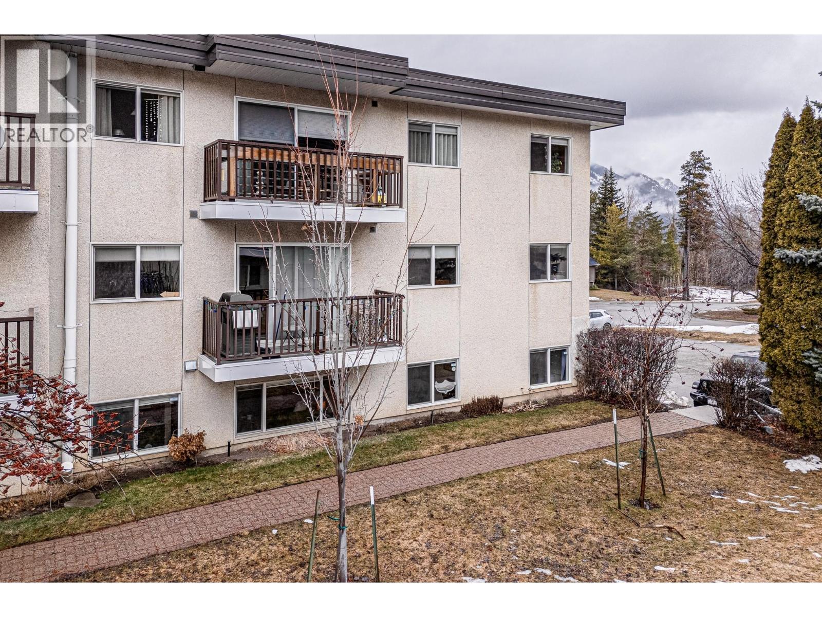 40 Ridgemont Avenue Unit# 102, Fernie, British Columbia  V0B 1M2 - Photo 38 - 10378235