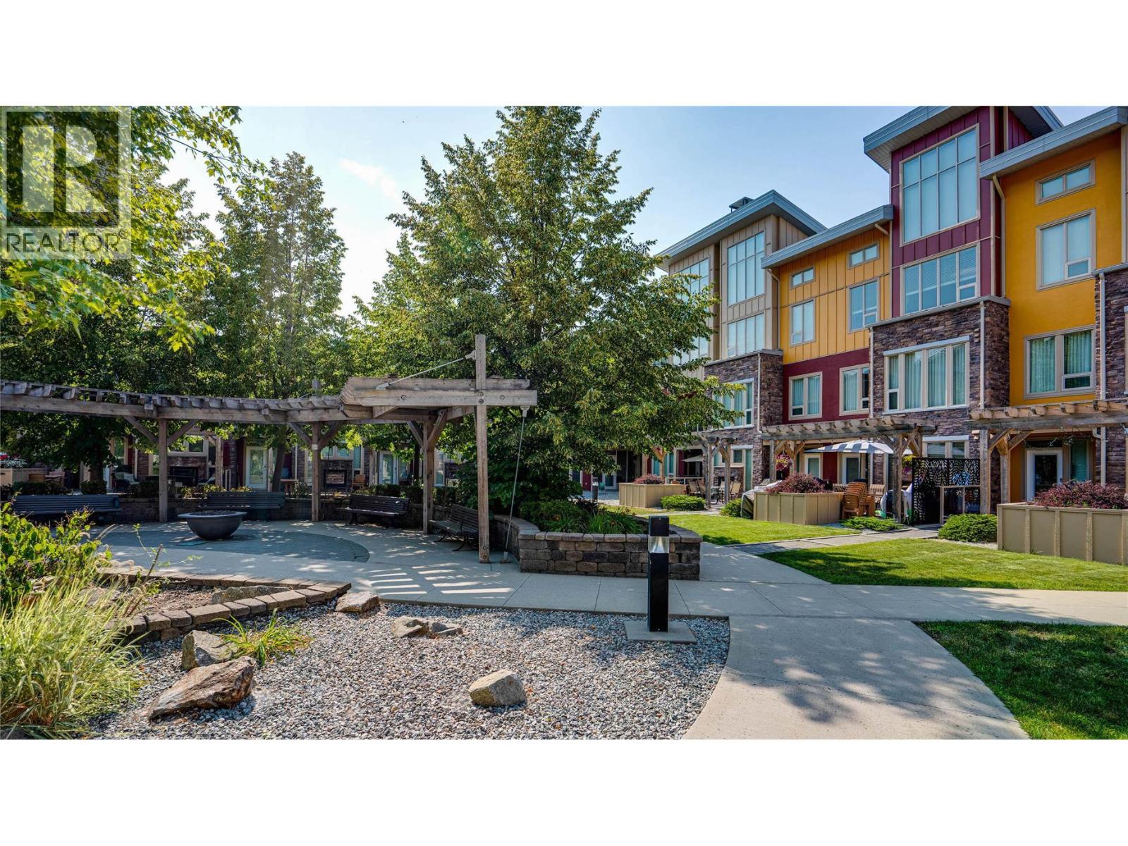 7343 Okanagan Landing Road Unit# 1124, Vernon, British Columbia  V1H 2J6 - Photo 4 - 10378038