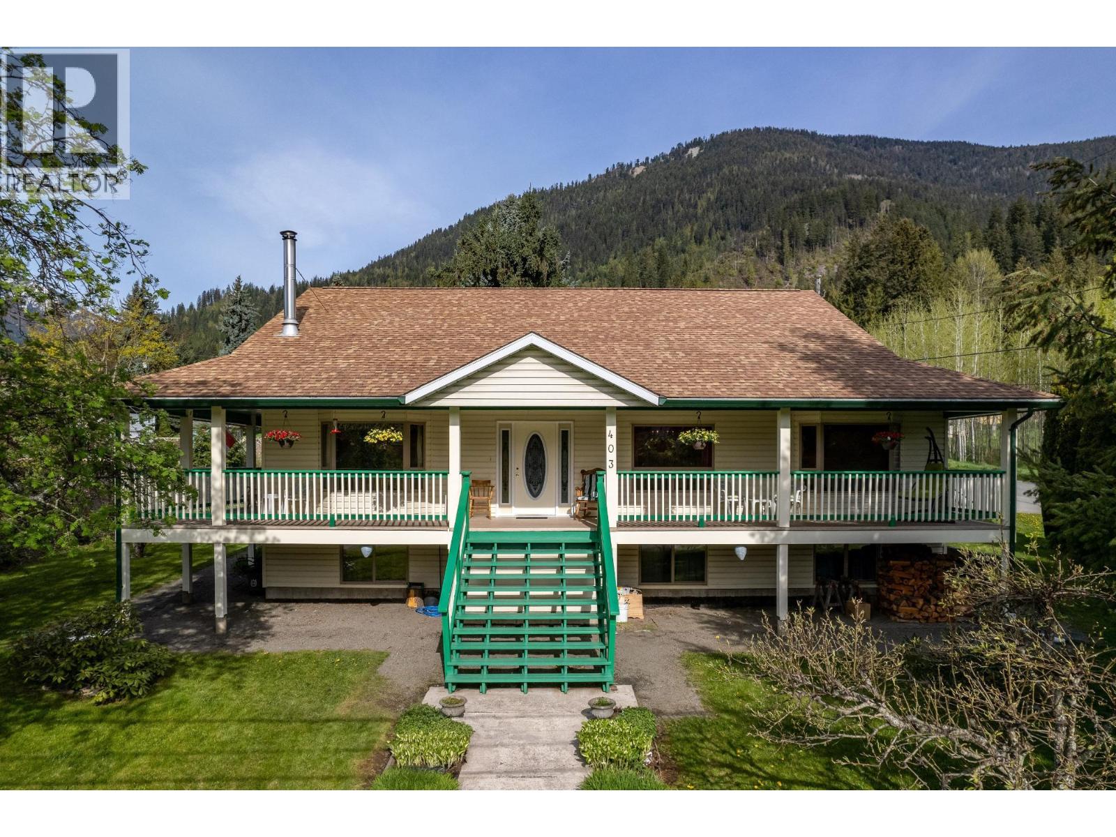 403 8th  S Street, Kaslo, British Columbia  V0G 1M0 - Photo 2 - 10377802