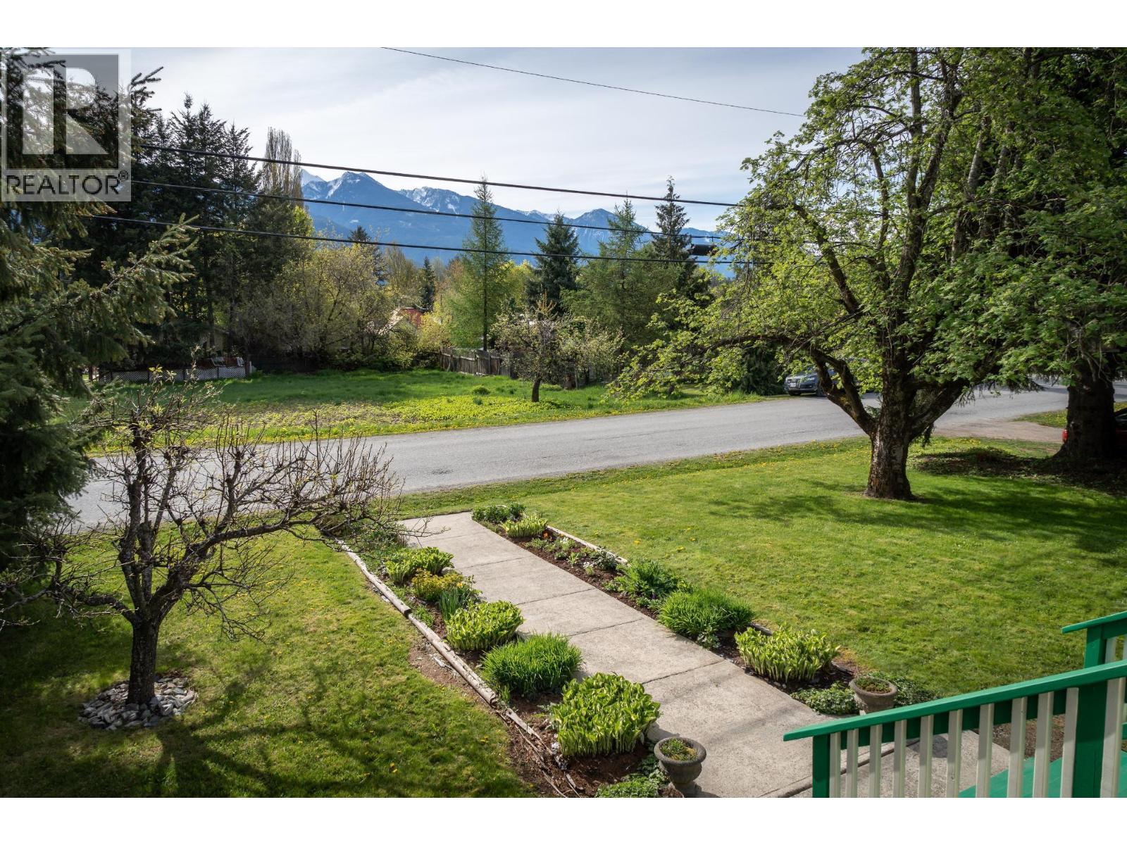 403 8th  S Street, Kaslo, British Columbia  V0G 1M0 - Photo 8 - 10377802