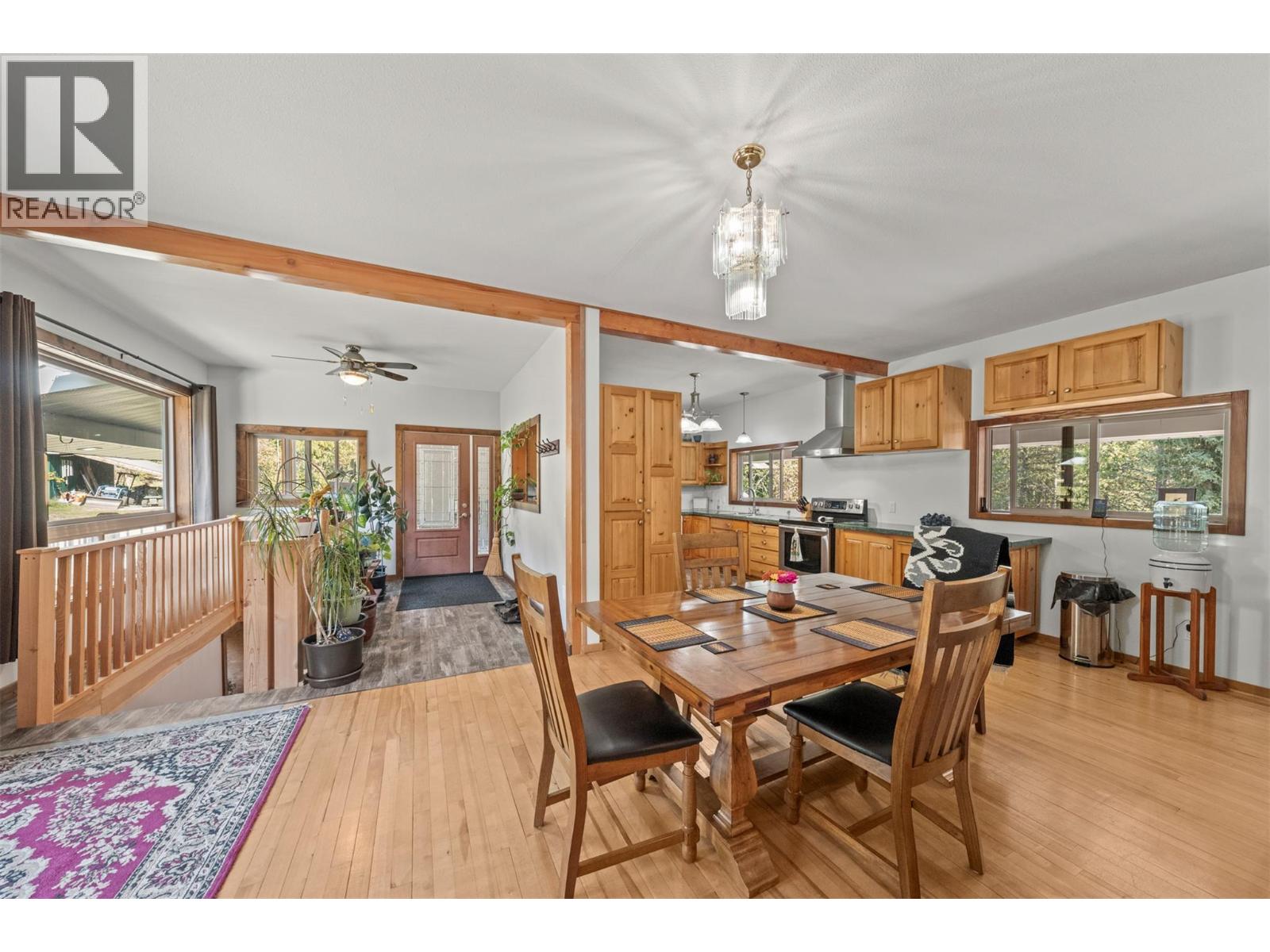 2510 Samuelson Road, Sicamous, British Columbia  V0E 2V5 - Photo 15 - 10378416