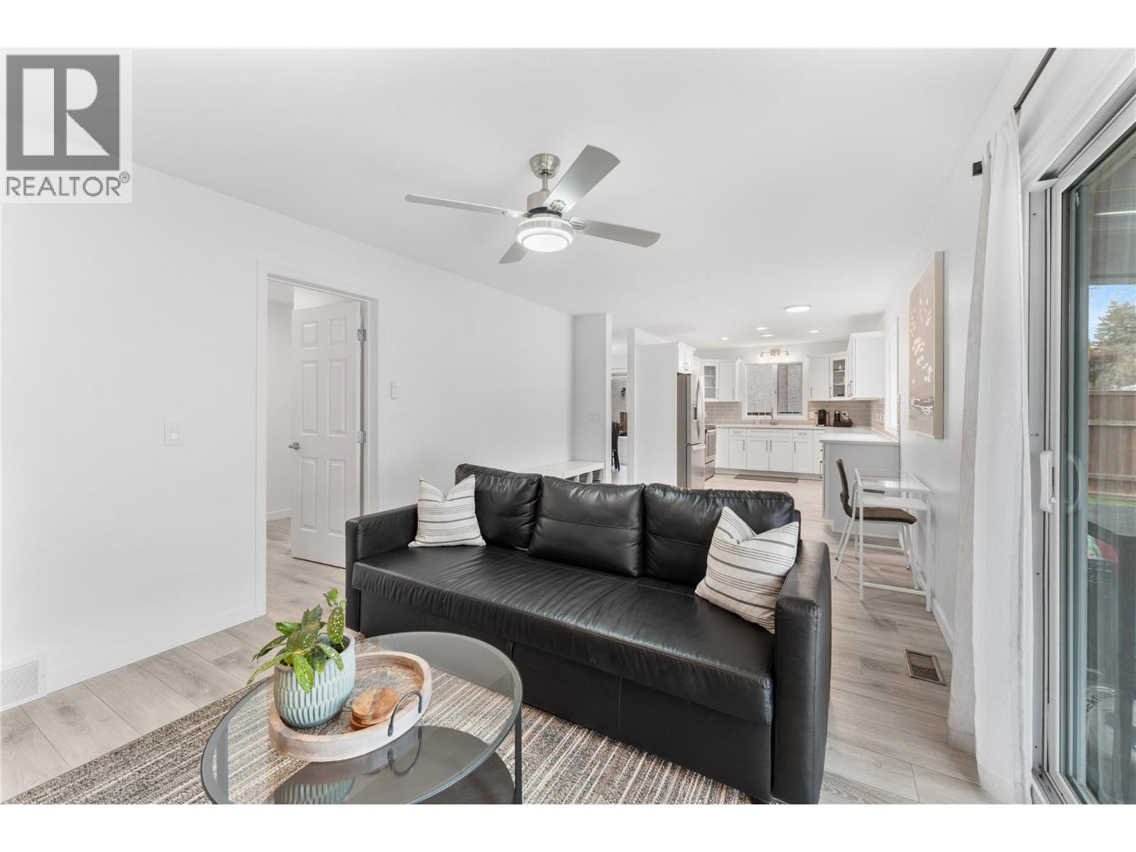 885 Wintergreen Drive, Kelowna, British Columbia  V1W 3V9 - Photo 12 - 10378283