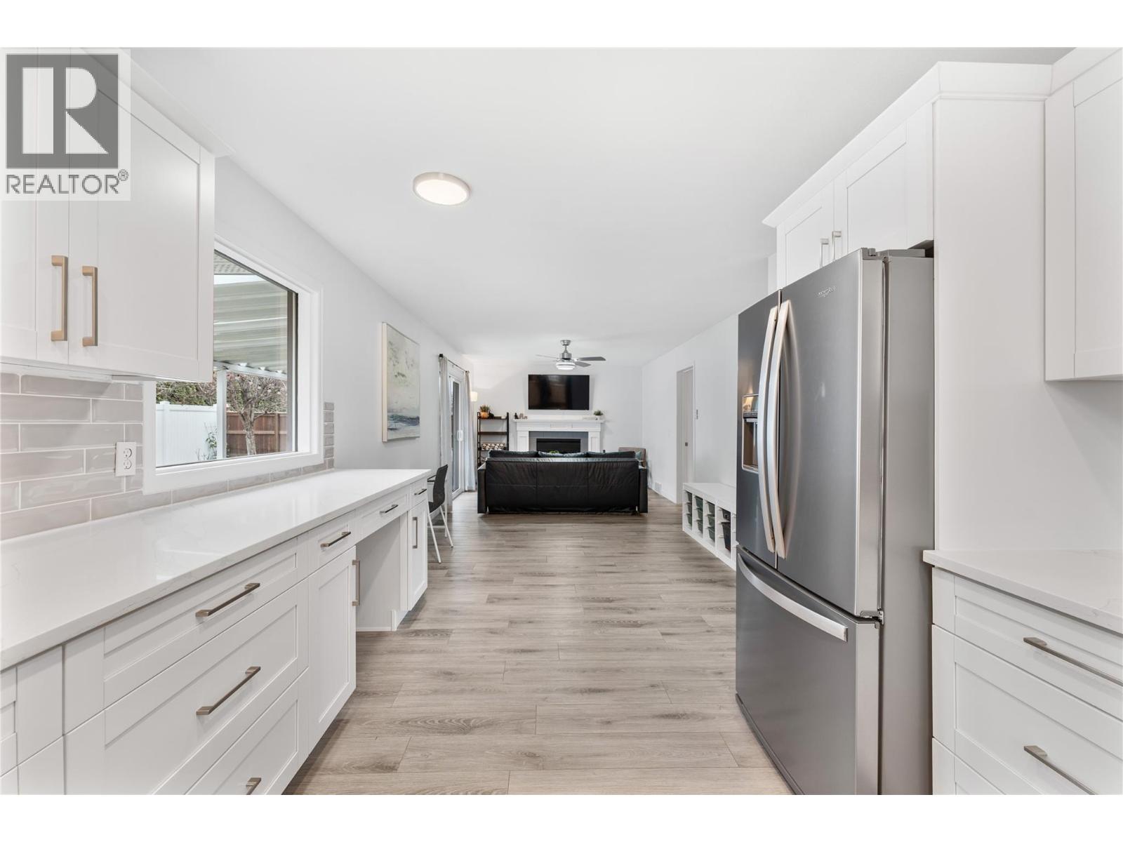 885 Wintergreen Drive, Kelowna, British Columbia  V1W 3V9 - Photo 9 - 10378283