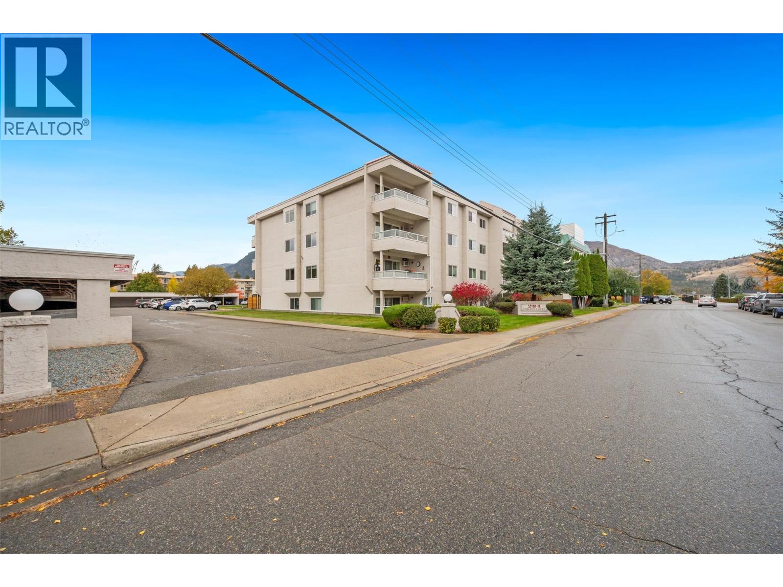 284 Yorkton Avenue Unit# 404, Penticton, British Columbia  V2A 3V5 - Photo 4 - 10378383
