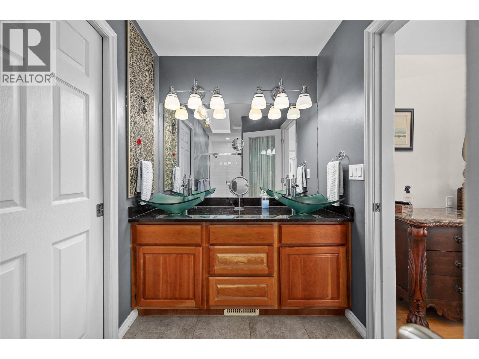 1116 Lynn Court, Kelowna, British Columbia  V1Y 1H1 - Photo 28 - 10378360