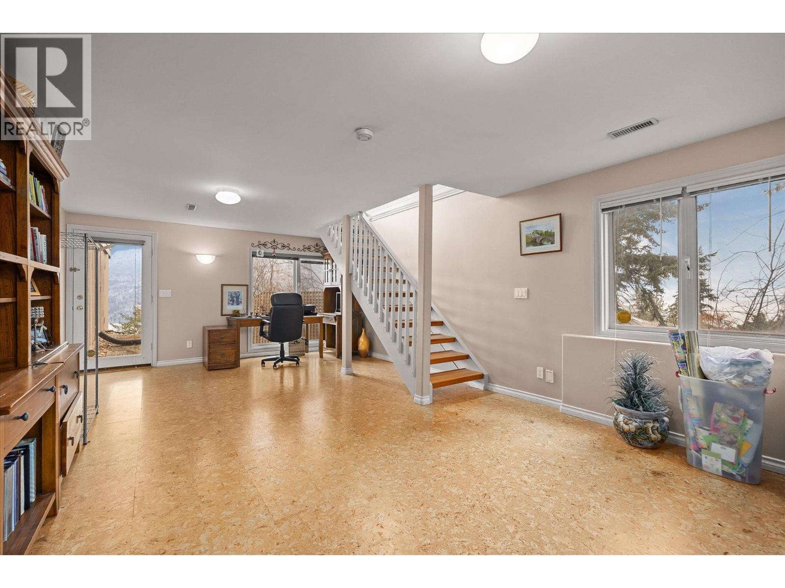 1116 Lynn Court, Kelowna, British Columbia  V1Y 1H1 - Photo 36 - 10378360