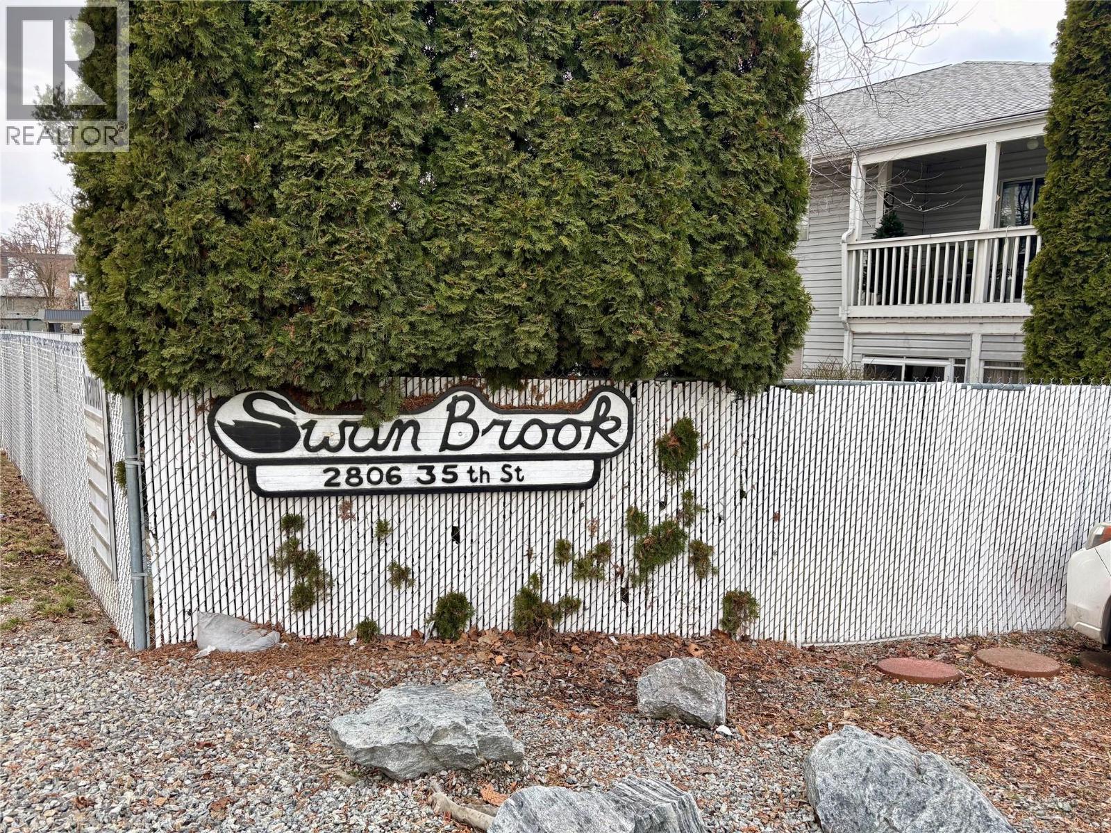 2806 35 Street Unit# 101, Vernon, British Columbia  v1t 6b5 - Photo 1 - 10372675