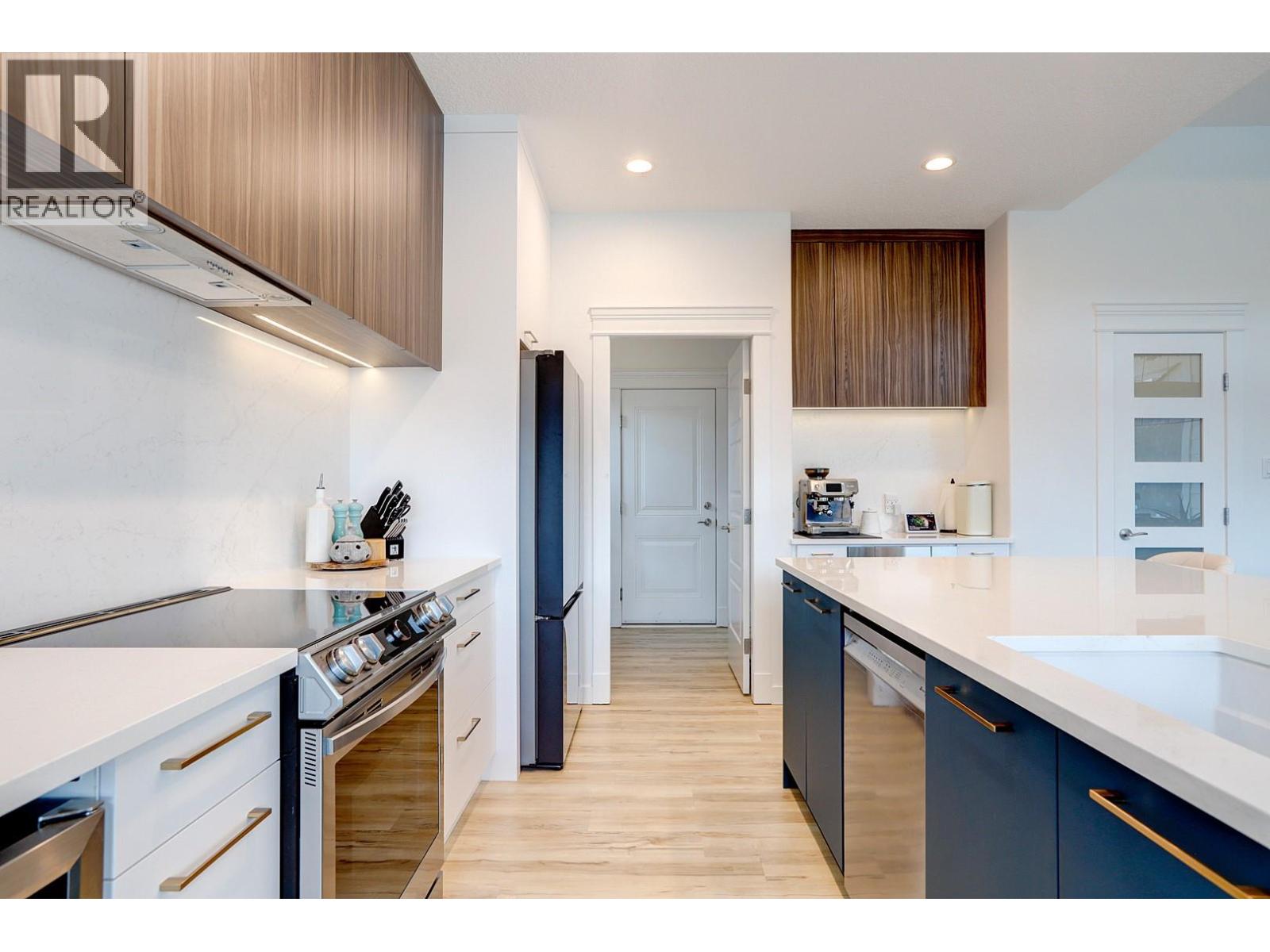 7313 Sunridge Road, Vernon, British Columbia  V1B 4C8 - Photo 14 - 10378369