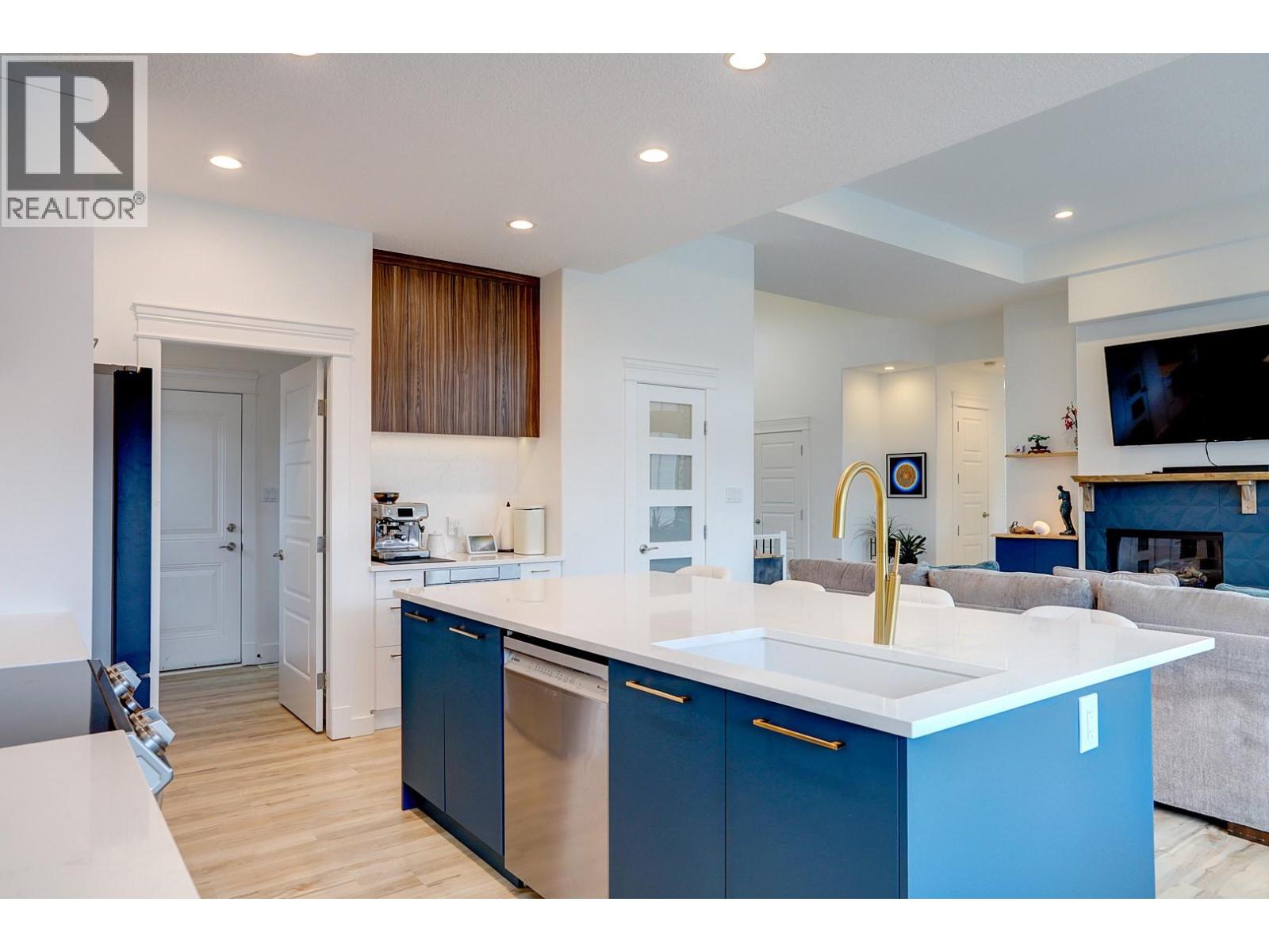 7313 Sunridge Road, Vernon, British Columbia  V1B 4C8 - Photo 15 - 10378369