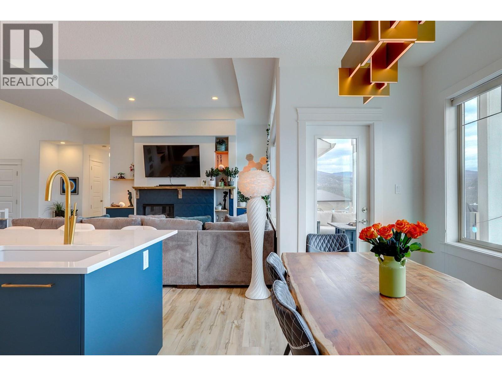 7313 Sunridge Road, Vernon, British Columbia  V1B 4C8 - Photo 16 - 10378369